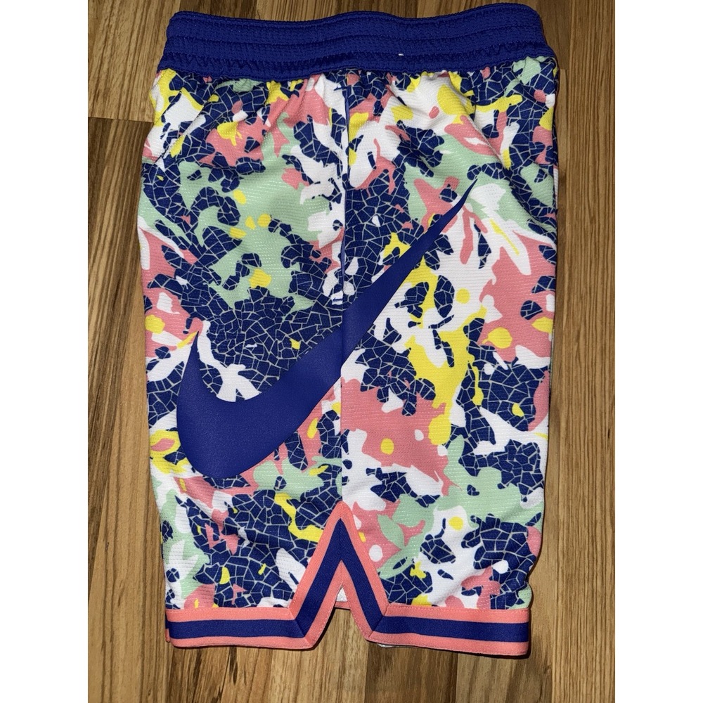 Nike NDA bloomin' dri-fit girl's size Large purple logo BASKETBALL SHORTS Camo